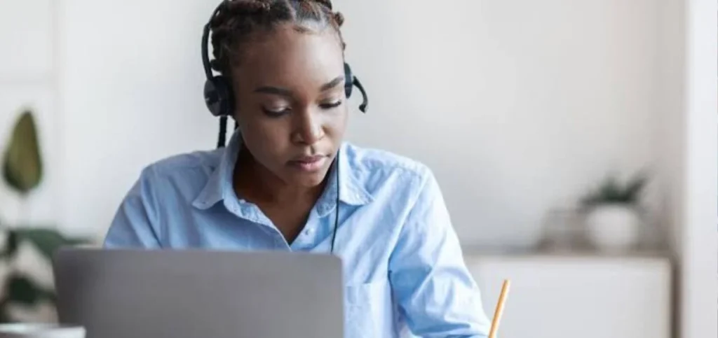 Remote Internships - How to Earn Money as a Student